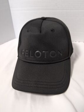 PELOTON HAT BLACK ONE SIZE Stapback Adjustable classic